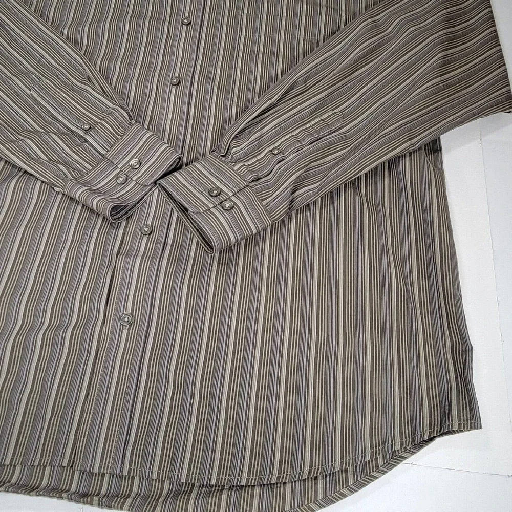 Eddie Bauer Classic Fit Button Up Shirt Mens L Gray Striped Long Sleeve Cotton - Picture 3 of 10